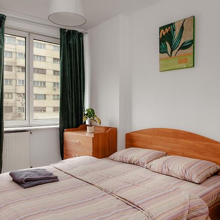 Old Town Chic 1 Bedroom W Self Check In Bucureşti Ngoại thất bức ảnh